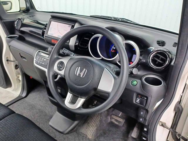 Ｎ－ＢＯＸカスタム Ｇ・Ｌパッケージ　ワンオーナ　禁煙車　スマートキー２個　純正ナビ　フルセグ　Ｂｌｕｅｔｏｏｔｈ　バックモニター　ＣＤ＆ＤＶＤ再生　パワースライドドア　オートライト　ＨＩＤ　フォグランプ　純正１４ＡＷ（16枚目）