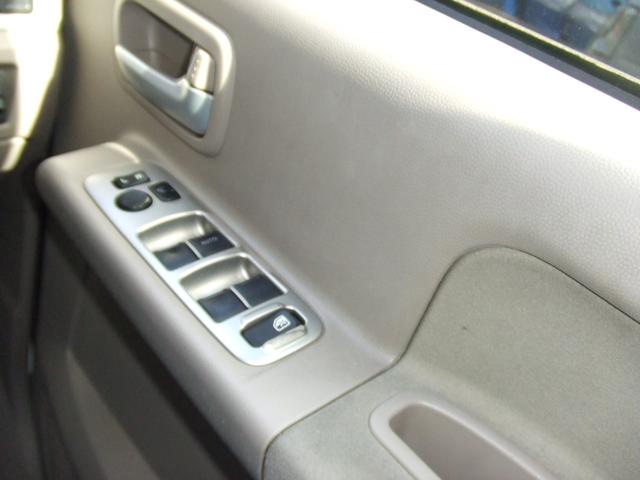 エブリイワゴン ＰＺターボ　ターボ車　片側電動スライドドア　ワンセグＴＶ　メモリーナビ　ＥＴＣ　ヘッドライトレベライザー　キーレス　電動格納ミラー　助手席側エアバック　運転席エアバック（22枚目）