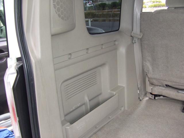 エブリイワゴン ＰＺターボ　ターボ車　片側電動スライドドア　ワンセグＴＶ　メモリーナビ　ＥＴＣ　ヘッドライトレベライザー　キーレス　電動格納ミラー　助手席側エアバック　運転席エアバック（30枚目）