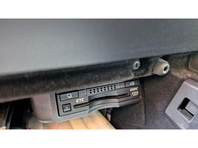 ＩＳ ＩＳ３００ｈ　ＦスポーツＸライン　ＥＴＣ　クリアランスソナー　オートクルーズコントロール　ナビ　アルミホイール　ＬＥＤヘッドランプ　ＣＶＴ　シートヒーター　シートエアコン　スマートキー　電動格納ミラー　盗難防止システム　パワーシート（10枚目）