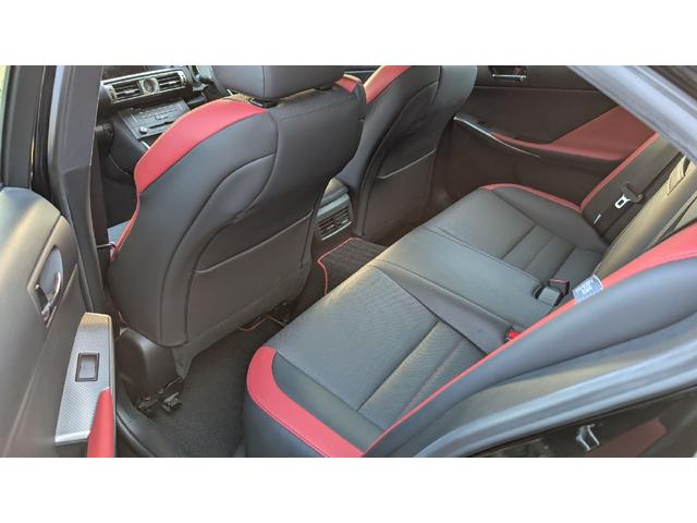 ＩＳ ＩＳ３００ｈ　ＦスポーツＸライン　ＥＴＣ　クリアランスソナー　オートクルーズコントロール　ナビ　アルミホイール　ＬＥＤヘッドランプ　ＣＶＴ　シートヒーター　シートエアコン　スマートキー　電動格納ミラー　盗難防止システム　パワーシート（15枚目）