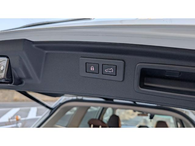 フォレスター アドバンス　４ＷＤ　ＥＴＣ　クリアランスソナー　オートクルーズコントロール　レーンアシスト　パワーシート　衝突被害軽減システム　オートライト　ＬＥＤヘッドランプ　電動リアゲート　アルミホイール　スマートキー（12枚目）