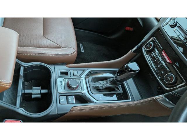 フォレスター アドバンス　４ＷＤ　ＥＴＣ　クリアランスソナー　オートクルーズコントロール　レーンアシスト　パワーシート　衝突被害軽減システム　オートライト　ＬＥＤヘッドランプ　電動リアゲート　アルミホイール　スマートキー（16枚目）