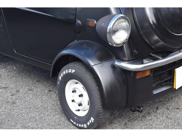 ミゼットII Ｄタイプ　４速ミッション　エアコン　全塗装ブラック　ＣＤデッキ　社外ステアリング（3枚目）