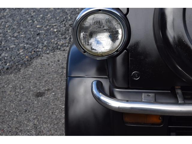 ミゼットII Ｄタイプ　４速ミッション　エアコン　全塗装ブラック　ＣＤデッキ　社外ステアリング（4枚目）