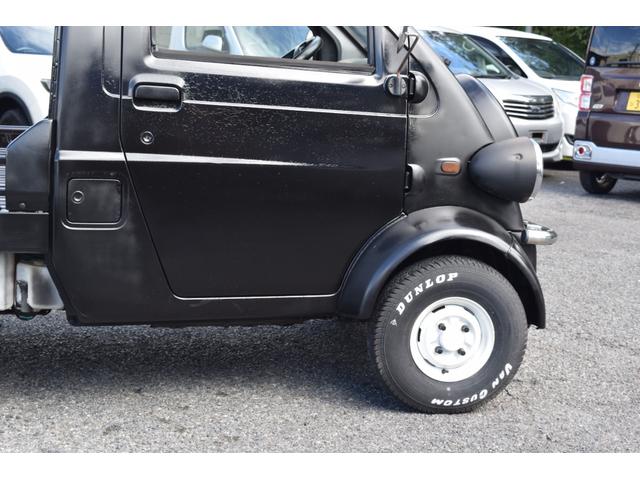 ミゼットII Ｄタイプ　４速ミッション　エアコン　全塗装ブラック　ＣＤデッキ　社外ステアリング（11枚目）