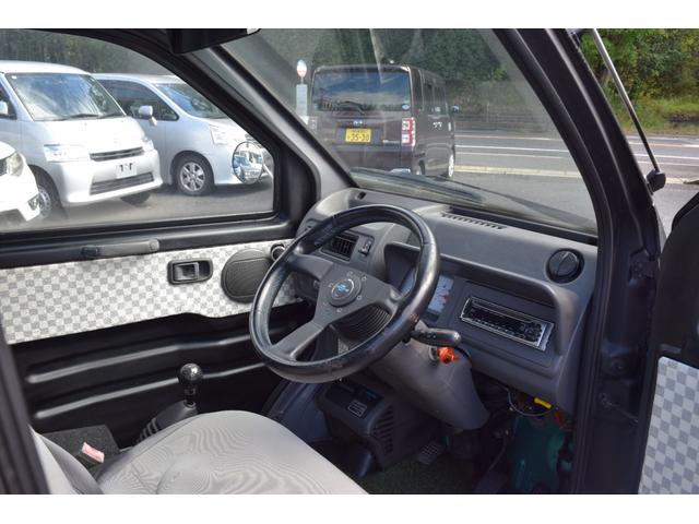 ミゼットII Ｄタイプ　４速ミッション　エアコン　全塗装ブラック　ＣＤデッキ　社外ステアリング（14枚目）