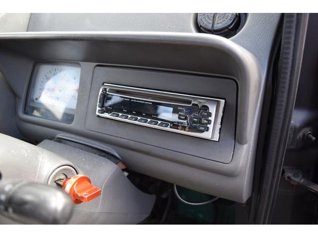 ミゼットII Ｄタイプ　４速ミッション　エアコン　全塗装ブラック　ＣＤデッキ　社外ステアリング（19枚目）