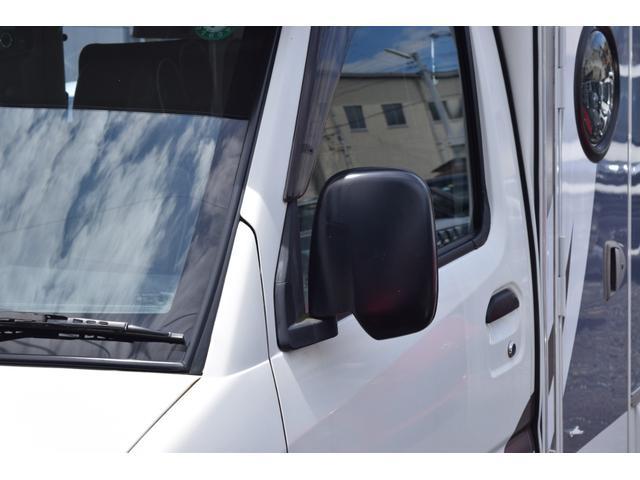 クリッパートラック 　軽キャン　東和モータスＩＮＤＹ１０８　４人乗　ポップアップルーフ　サイドギャレーシンク　サブバッテリー走行充電　外部電源インバーター　デジタルインナーミラー　フルセグＴＶ　ナビ　バックカメラ（10枚目）