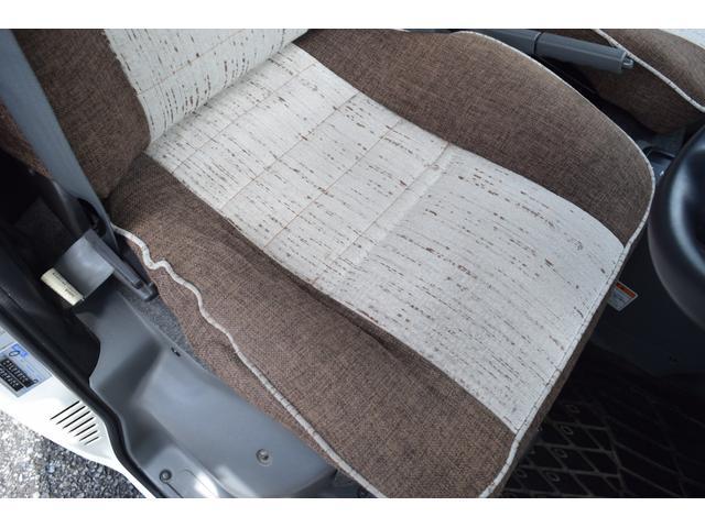 クリッパートラック 　軽キャン　東和モータスＩＮＤＹ１０８　４人乗　ポップアップルーフ　サイドギャレーシンク　サブバッテリー走行充電　外部電源インバーター　デジタルインナーミラー　フルセグＴＶ　ナビ　バックカメラ（28枚目）