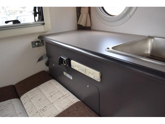 クリッパートラック 　軽キャン　東和モータスＩＮＤＹ１０８　４人乗　ポップアップルーフ　サイドギャレーシンク　サブバッテリー走行充電　外部電源インバーター　デジタルインナーミラー　フルセグＴＶ　ナビ　バックカメラ（44枚目）