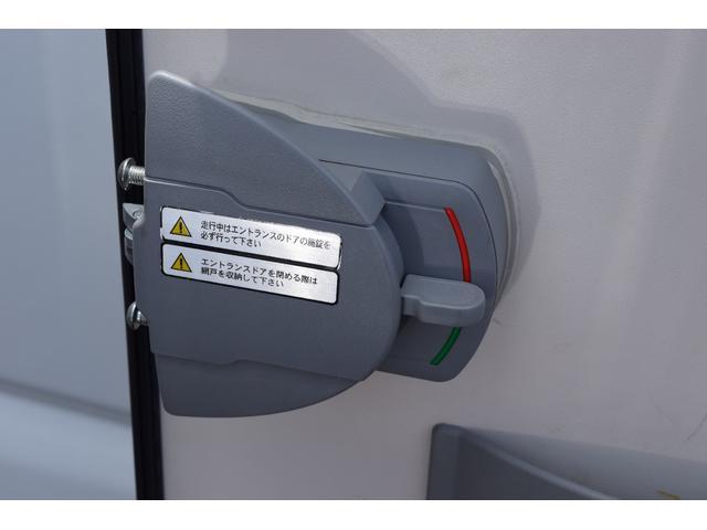 クリッパートラック 　軽キャン　東和モータスＩＮＤＹ１０８　４人乗　ポップアップルーフ　サイドギャレーシンク　サブバッテリー走行充電　外部電源インバーター　デジタルインナーミラー　フルセグＴＶ　ナビ　バックカメラ（63枚目）