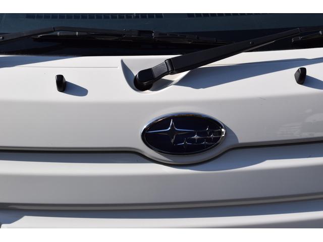 サンバートラック 　ダンプ　４ＷＤ　５速ミッション　エアコン　パワステ　助手席側エアバック　運転席エアバック（6枚目）