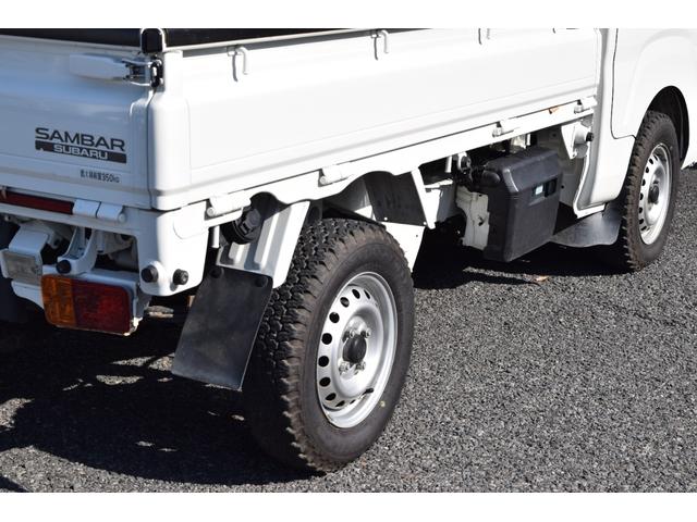 サンバートラック 　ダンプ　４ＷＤ　５速ミッション　エアコン　パワステ　助手席側エアバック　運転席エアバック（19枚目）