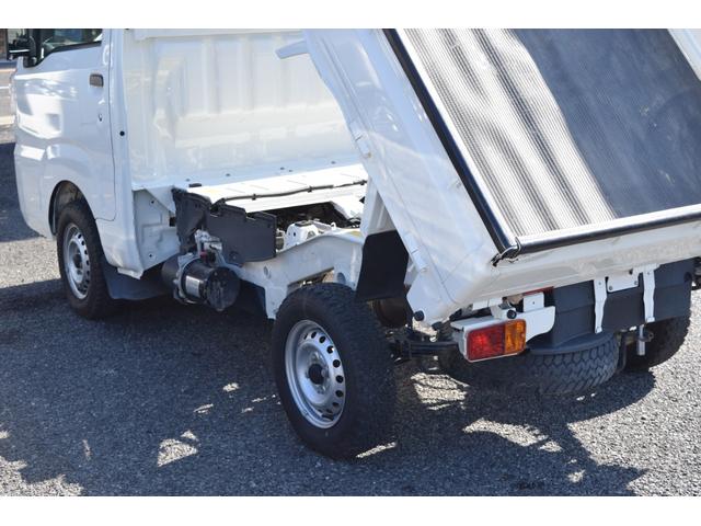 サンバートラック 　ダンプ　４ＷＤ　５速ミッション　エアコン　パワステ　助手席側エアバック　運転席エアバック（38枚目）