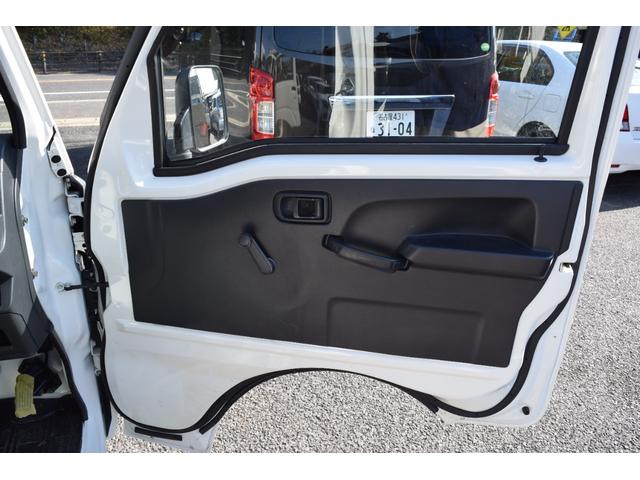サンバートラック 　ダンプ　４ＷＤ　５速ミッション　エアコン　パワステ　助手席側エアバック　運転席エアバック（44枚目）