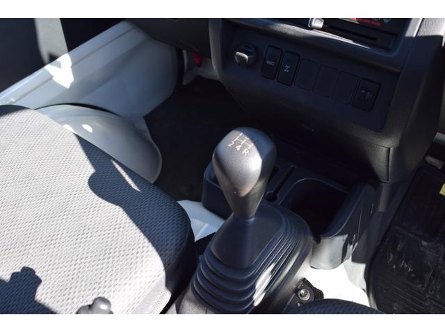 サンバートラック 　ダンプ　４ＷＤ　５速ミッション　エアコン　パワステ　助手席側エアバック　運転席エアバック（55枚目）