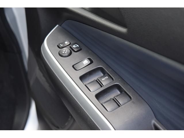 ソリオ ハイブリッドＭＺ　ＬＥＤヘッドライト　セーフティサポート　衝突軽減ブレーキ　レーンサポート　アイドリングストップ　横滑り防止　両側電動スライドドア　ヘッドアップディスプレイ　フルセグＴＶ　ナビ　ドラレコ　３６０度カメラ（26枚目）