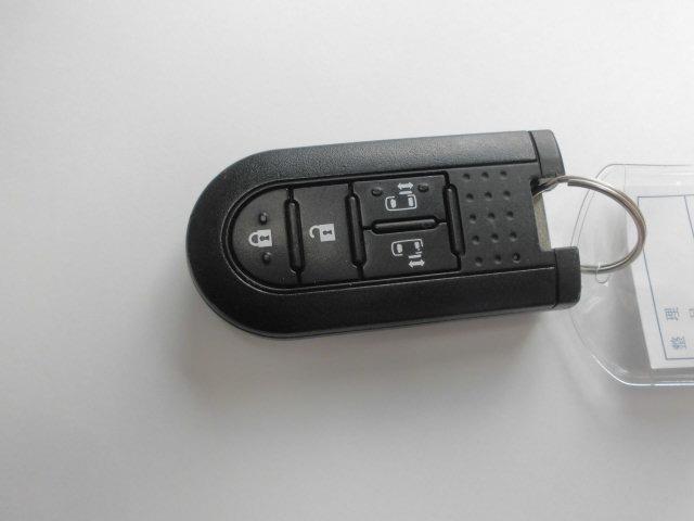 ムーヴキャンバス Ｘリミテッドメイクアップ　ＳＡＩＩＩ　ナビ　ＴＶ　両側パーワースライドドア（13枚目）