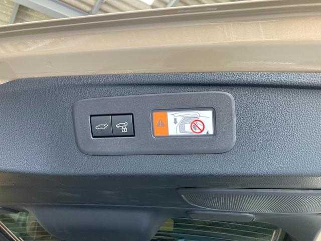 ＧＸ ＧＸ５５０　オーバートレイル＋　登録済未使用車　サンルーフ　マークレビンソンサウンド　全方位カメラ　デジタルインナーミラー　パワーバックドア　トーイングヒッチ　Ｖ３５Ａ型Ｖ６ツインターボガソリンエンジン　１０速オートマ　４ＷＤ（14枚目）