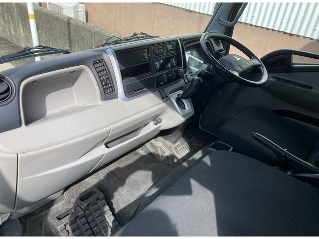 キャンター 冷蔵冷凍車 FBA00 東プレ 低温冷凍車 -30℃〜+30℃設定 冷媒R404A スタンバイ装置付 オートマ 4P10ディーゼル 左サイド扉有 バックモニター 最大積載量1500kg(10枚目)