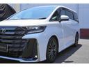 Ｚ　プレミア　ワンオーナー　両側パワスラ　サンルーフ　フリップダウンモニター　１４インチディスプレイオーディオ　全周囲カメラ　ドラレコ　ＥＴＣ　ナノイーＸ　シートヒーター　ステアリングヒーター　電動リアゲート（13枚目）