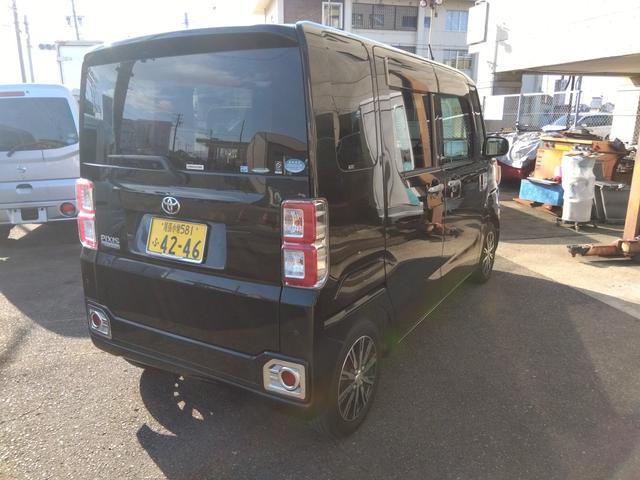 ピクシスメガ Ｇターボ　ＳＡＩＩ　ターボ　４ＷＤ　スマートキー　プッシュスタート　ドライブレコーダー　ＥＴＣ　フルセグナビ　ＬＥＤヘッド　両側パワースライド　運転席シートヒーター　オートライト（8枚目）