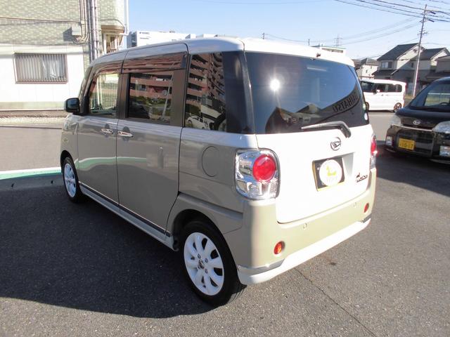 ムーヴキャンバス Ｘリミテッドメイクアップ　ＳＡＩＩ　ワンオーナー　シートヒーター　両側パワースライド　キーフリー　バックカメラ　ＥＴＣ　社外フルセグメモリーナビ（8枚目）