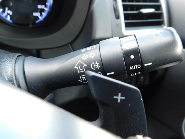 レヴォーグ １．６ＧＴアイサイト　４ＷＤ　ＥＴＣ　ナビ　ＴＶ　オートクルーズコントロール　レーンアシスト　衝突被害軽減システム　アルミホイール　オートライト　スマートキー　アイドリングストップ　ＣＶＴ　盗難防止システム　衝突安全ボディ（26枚目）