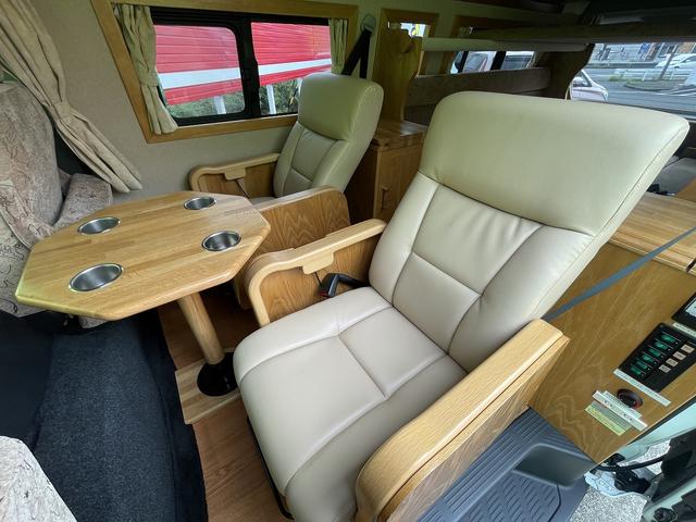 ハイエースバン 　キャンピングカー　ドライブレコーダー　ＥＴＣ　バックカメラ　ナビ　ＴＶ　キーレスエントリー　電動格納ミラー　電動スライドドア　ＡＴ　エアコン　パワーウィンドウ（15枚目）