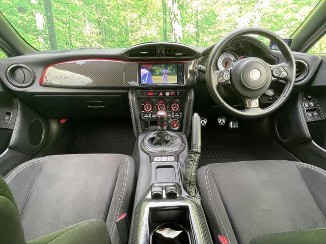 ８６ ＧＴ　ドライブレコーダー　バックカメラ　ＴＶ　オートクルーズコントロール　ＭＴ　ＬＥＤヘッドランプ　スマートキー　電動格納ミラー　アルミホイール　盗難防止システム　衝突安全ボディ　ＡＢＳ　ＥＳＣ（2枚目）