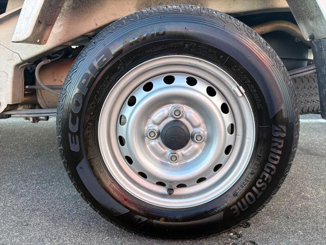 ハイゼットトラック スタンダード 4WD 車検R9年6月26日まで 前後ドラレコ エアコン 純正ドアバイザー 純正フロアラバーマット スペアキー有 AT キーレス パワーウィンドウ(48枚目)