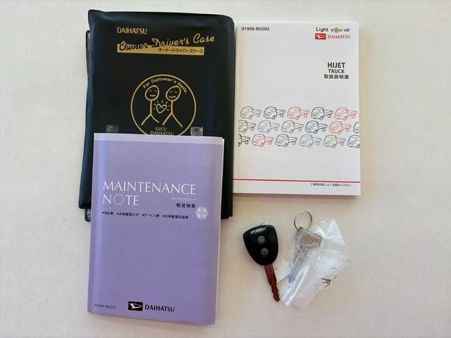 ハイゼットトラック スタンダード 4WD 車検R9年6月26日まで 前後ドラレコ エアコン 純正ドアバイザー 純正フロアラバーマット スペアキー有 AT キーレス パワーウィンドウ(49枚目)