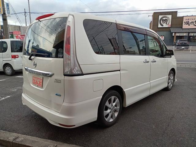 セレナ ハイウェイスター Vセレクション 両側パワースライド スマートキー プッシュスタート 社外HDDナビ フルセグ BTオーディオ バックカメラ ETC(4枚目)