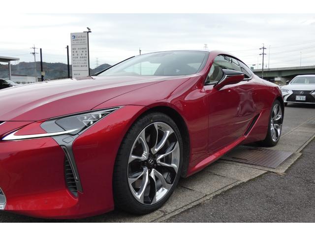 ＬＣ５００　Ｌパッケージ　ガラスルーフ　キャメル本革エアーシート　純正２１インチＡＷ　ドライブレコーダー　ＥＴＣ２．０　ＤＶＤ　フルセグ　Ｂｌｕｅｔｏｏｔｈ　ミラーキャスト　ステアリングヒーター　シートヒーター　シートクーラー(6枚目)