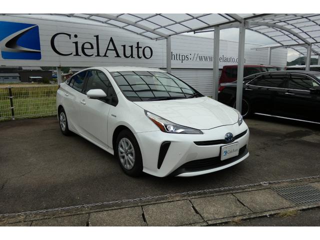 プリウス Ｓ　後期型　オートクルーズ　プリクラシュセーフティ　クリアランスソナー　パーキングサポートブレーキ　ふらつき検知機能　オートＨｉビームＢｌｕｅｔｏｏｔｈ　イクリプスナビ　ＤＶＤ再生　バックカメラ　ＥＴＣ（3枚目）