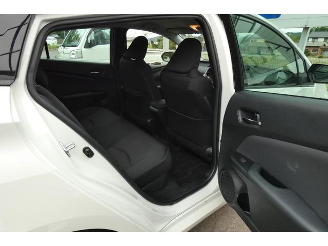 プリウス Ｓ　後期型　オートクルーズ　プリクラシュセーフティ　クリアランスソナー　パーキングサポートブレーキ　ふらつき検知機能　オートＨｉビームＢｌｕｅｔｏｏｔｈ　イクリプスナビ　ＤＶＤ再生　バックカメラ　ＥＴＣ（24枚目）