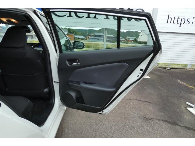 プリウス Ｓ　後期型　オートクルーズ　プリクラシュセーフティ　クリアランスソナー　パーキングサポートブレーキ　ふらつき検知機能　オートＨｉビームＢｌｕｅｔｏｏｔｈ　イクリプスナビ　ＤＶＤ再生　バックカメラ　ＥＴＣ（29枚目）