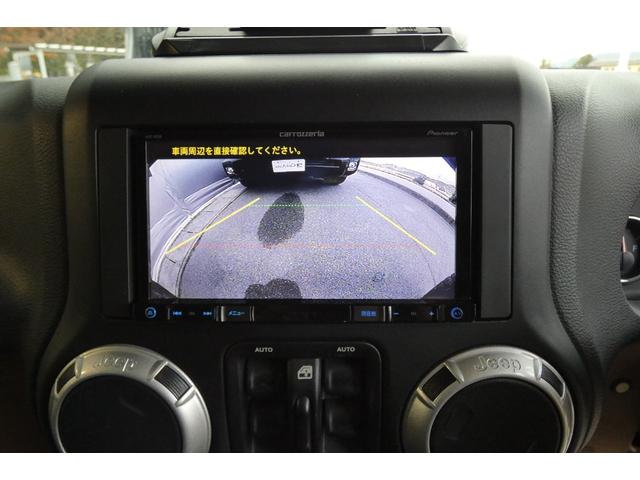 ジープ・ラングラーアンリミテッド サハラ　切替４ＷＤ　ＲＡＮＣＨＯリフトアップ　１７インチＡＷ　ＬＥＤヘッド　オートクルーズ　ｃａｒｒｏｚｅｒｉａナビ　ＤＶＤ再生　フルセグ　Ｂｌｕｅｔｏｏｔｈ　ＥＴＣ　フロント・サイド・バックカメラ（38枚目）