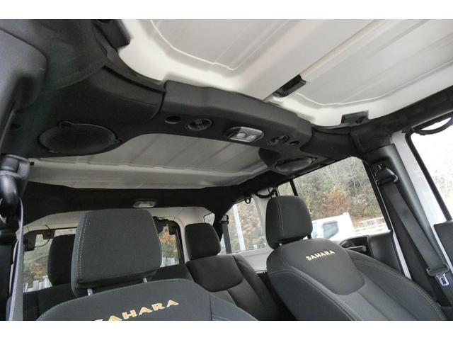 ジープ・ラングラーアンリミテッド サハラ　切替４ＷＤ　ＲＡＮＣＨＯリフトアップ　１７インチＡＷ　ＬＥＤヘッド　オートクルーズ　ｃａｒｒｏｚｅｒｉａナビ　ＤＶＤ再生　フルセグ　Ｂｌｕｅｔｏｏｔｈ　ＥＴＣ　フロント・サイド・バックカメラ（47枚目）