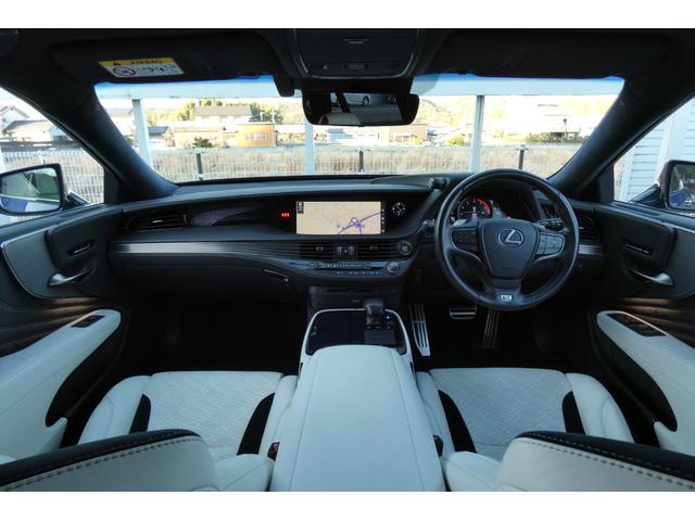 ＬＳ ＬＳ５００　Ｆスポーツ　ホワイト本革エアーシート　マークレビンソン　２０インチＡＷ　ロワリングＫｉｔ　フルセグ　Ｂｌｕｅｔｏｏｔｈ　ＤＶＤ　ミラーキャスト　ＢＳＭ　ＰＫＳＡ　ＨＵＤ　ＩＴＳコネクト　全方位カメラ　ＥＴＣ２．０（2枚目）
