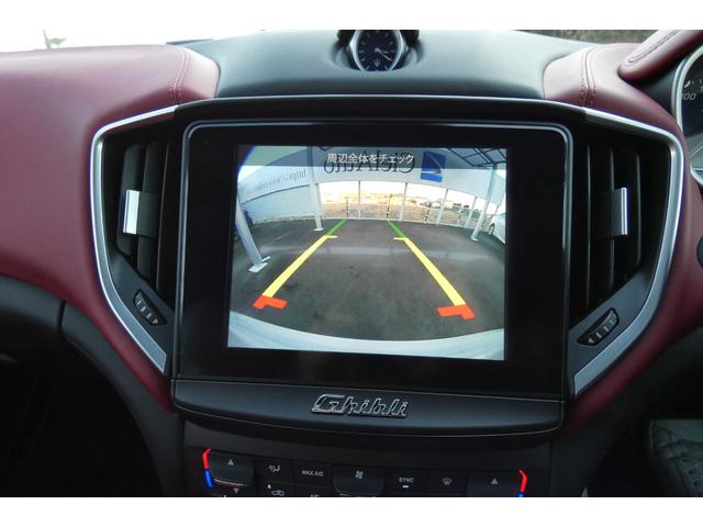 �o�b�N�J����