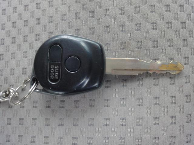 エブリイワゴン PZターボ ワンオーナー インタークーラーターボ 片側電動スライドドア ナビ TV バックカメラ(30枚目)