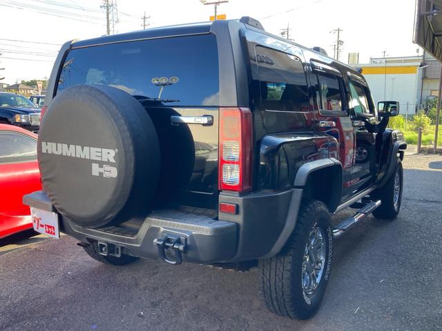 ハマーＨ３ 　タイプＧ　ディーラー車　４ＷＤ　左ハンドル　社外ナビ　Ｂカメラ　ＴＶ　ＥＴＣ　レザーシート　パワーシート　サンルーフ　オートライト　アルミホイール　シートヒーター　ＣＤ　ミュージックプレイヤー接続可（24枚目）