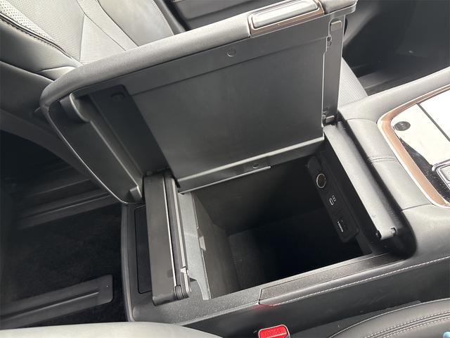 アルファード Z ドライブレコーダー 全周囲カメラ ナビ TV クリアランスソナー オートクルーズコントロール レーンアシスト パークアシスト 衝突被害軽減システム 両側電動スライドドア オートマチックハイビーム(46枚目)