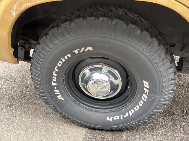 ランドクルーザー６０ 　４ＷＤ　ＭＴ　ＣＤ　ＵＳＢ　エアコン（30枚目）
