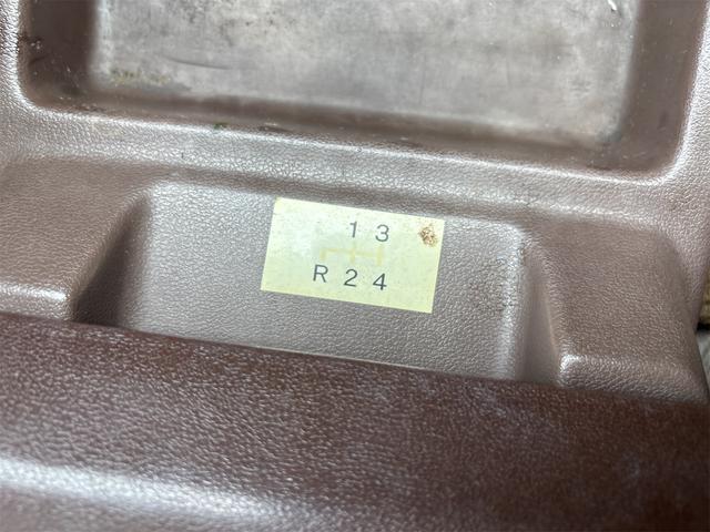 ランドクルーザー６０ 　４ＷＤ　ＭＴ　ＣＤ　ＵＳＢ　エアコン（43枚目）