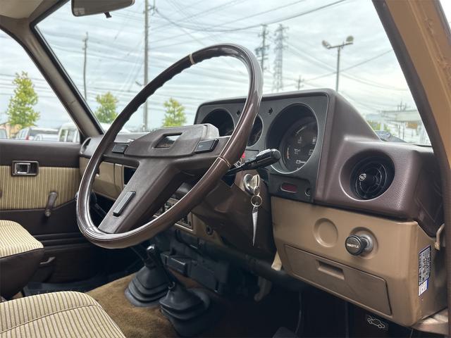ランドクルーザー６０ 　４ＷＤ　ＭＴ　ＣＤ　ＵＳＢ　エアコン（48枚目）