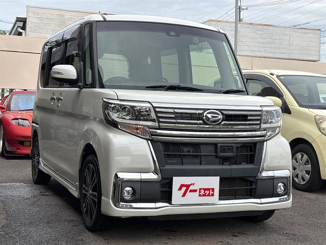 タント カスタムＲＳ　トップエディションＳＡＩＩ　ドライブレコーダー　ＥＴＣ　バックカメラ　両側電動スライドドア　ナビ　ＴＶ　クリアランスソナー　衝突被害軽減システム　オートライト　ＬＥＤヘッドランプ　スマートキー　アイドリングストップ（4枚目）