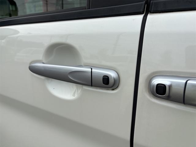 タント カスタムＲＳ　トップエディションＳＡＩＩ　ドライブレコーダー　ＥＴＣ　バックカメラ　両側電動スライドドア　ナビ　ＴＶ　クリアランスソナー　衝突被害軽減システム　オートライト　ＬＥＤヘッドランプ　スマートキー　アイドリングストップ（32枚目）